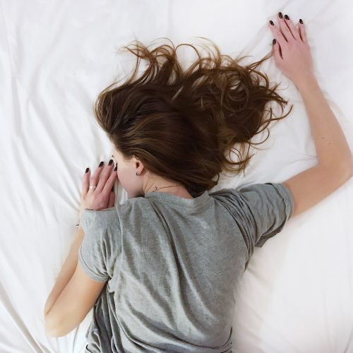 La fréquence idéale pour se brosser les cheveux : tout ce que vous devez savoir